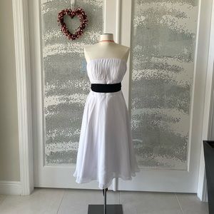 Strapless White dress